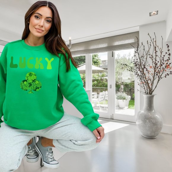 Shamrock Lucky Saint Patric's Day College Sweatshirt Green Sweater Clover - Picture 6 of 11
